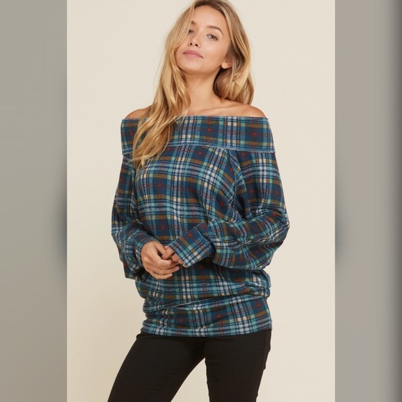 ❤️LAST 1!! Super Soft Brushed Off Shoulder Top! - Picture 5 of 6